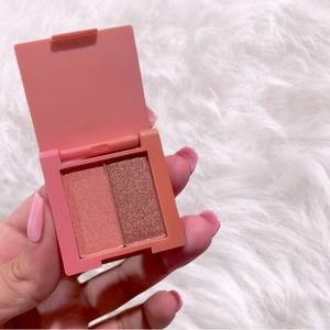 ✨💕 F.A.R.A.H Pressed Pigment Duos ✨💕